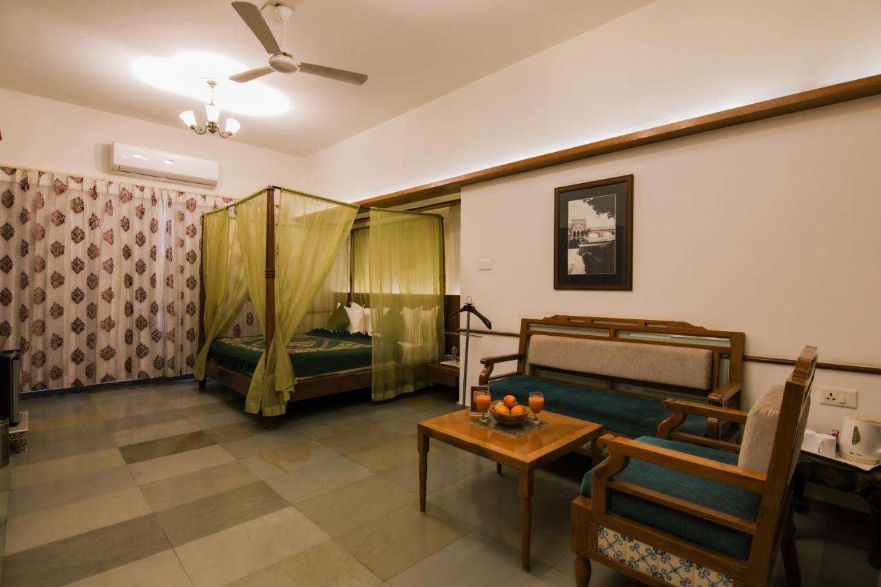 Heritage Khirasara Palace Rajkot Buitenkant foto
