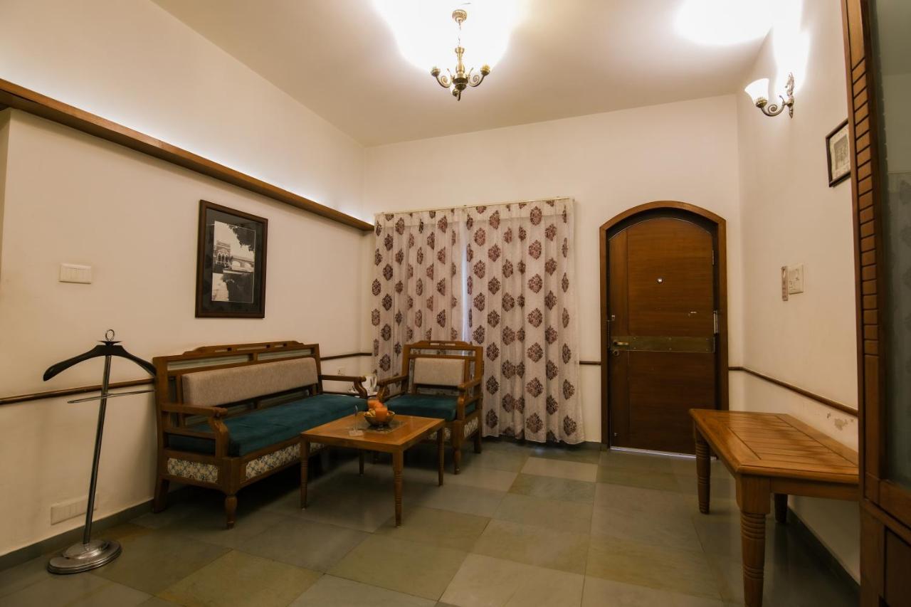Heritage Khirasara Palace Rajkot Buitenkant foto