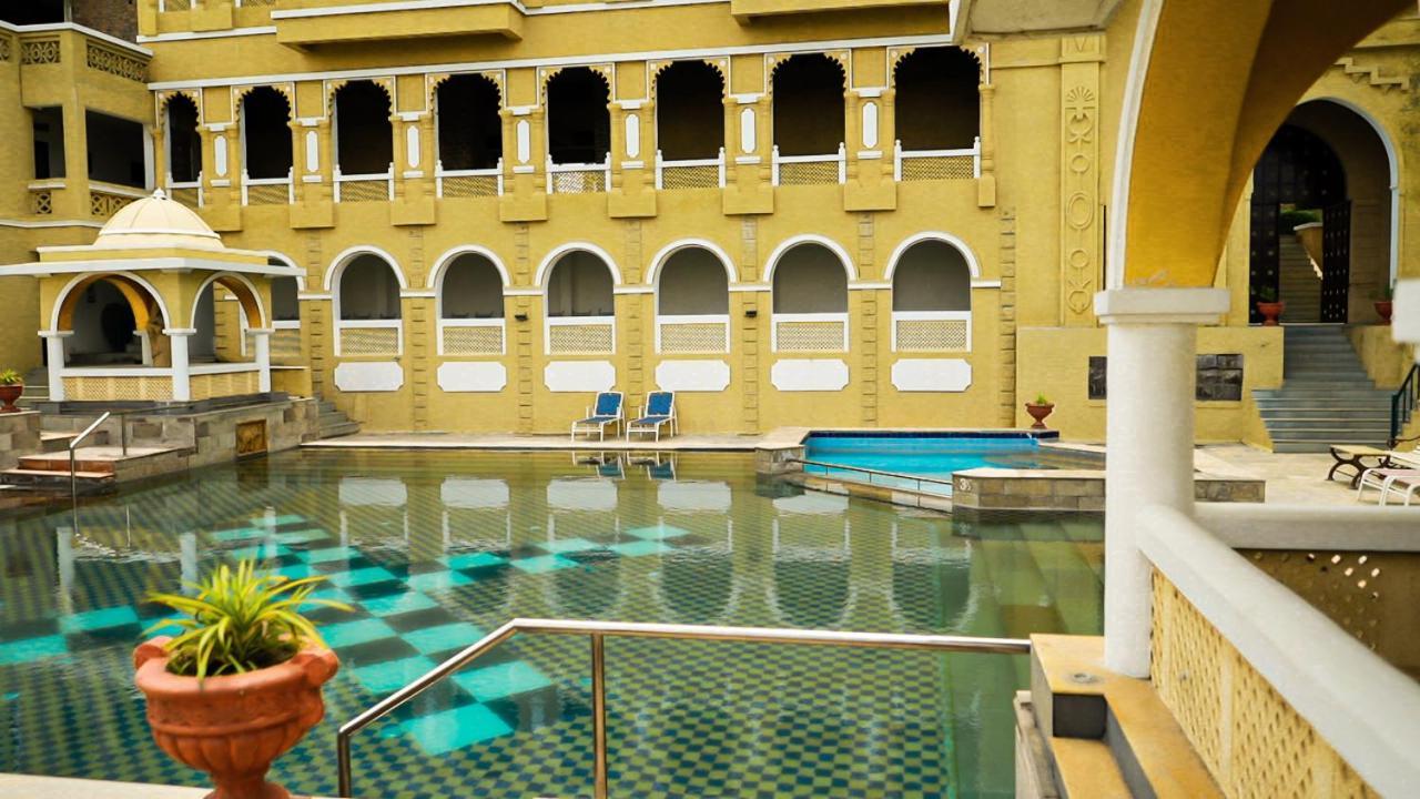 Heritage Khirasara Palace Rajkot Buitenkant foto