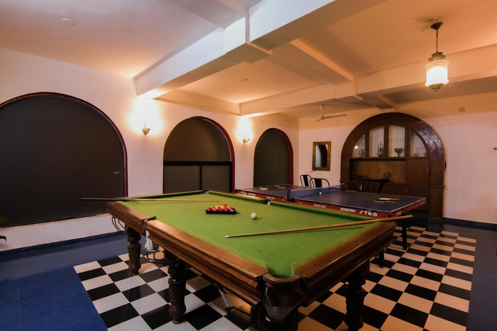 Heritage Khirasara Palace Rajkot Buitenkant foto